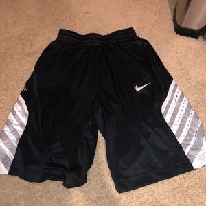 Nike Elite Shorts